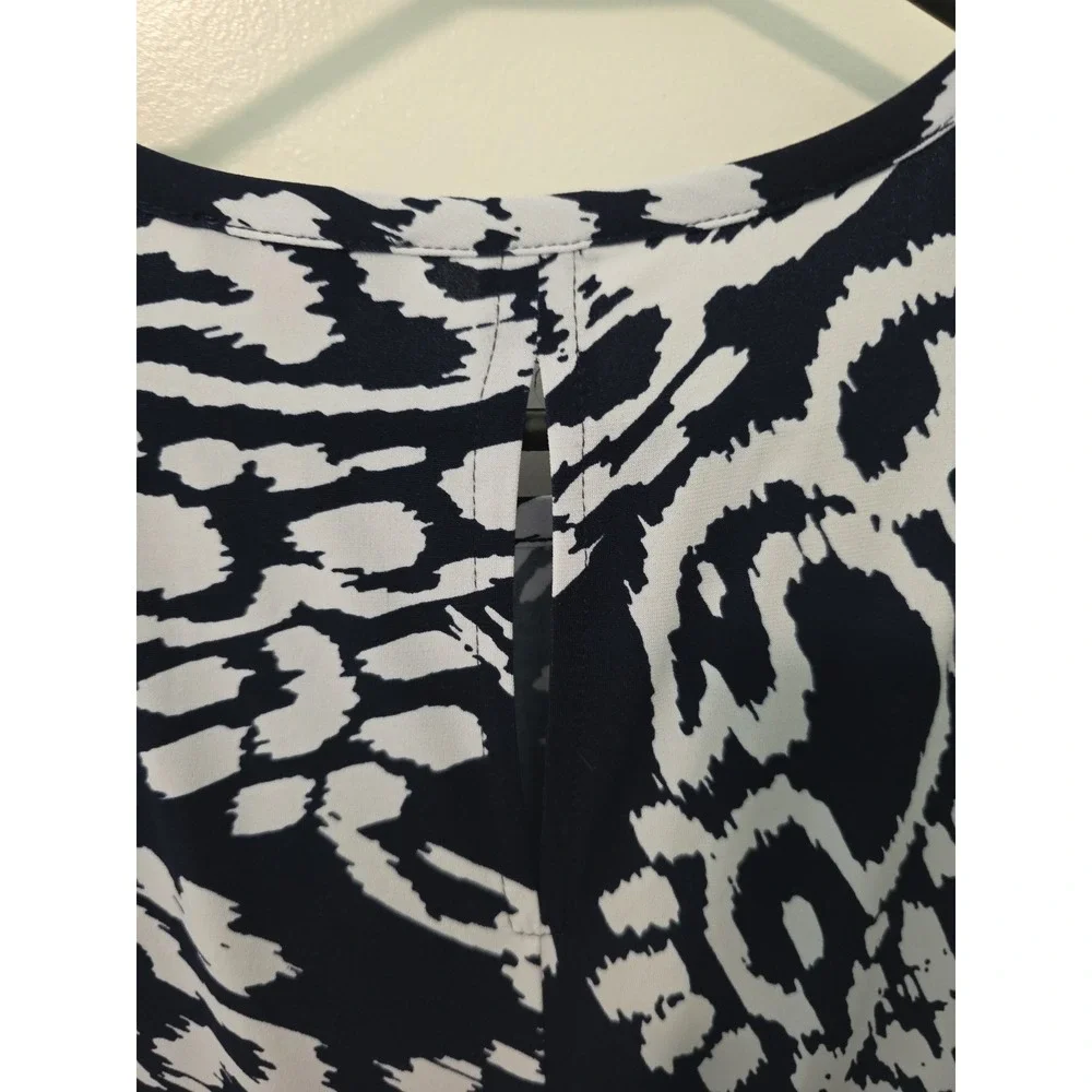 Vince Camuto Women's Blue‎ and White Sleeveless dress size Small